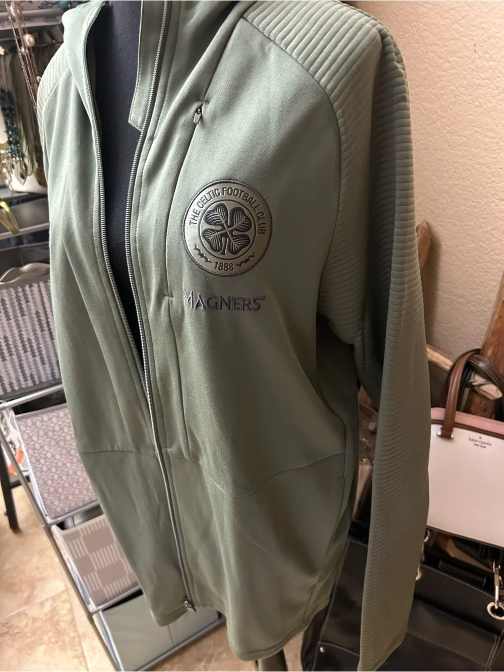 New Balance awesome vintage